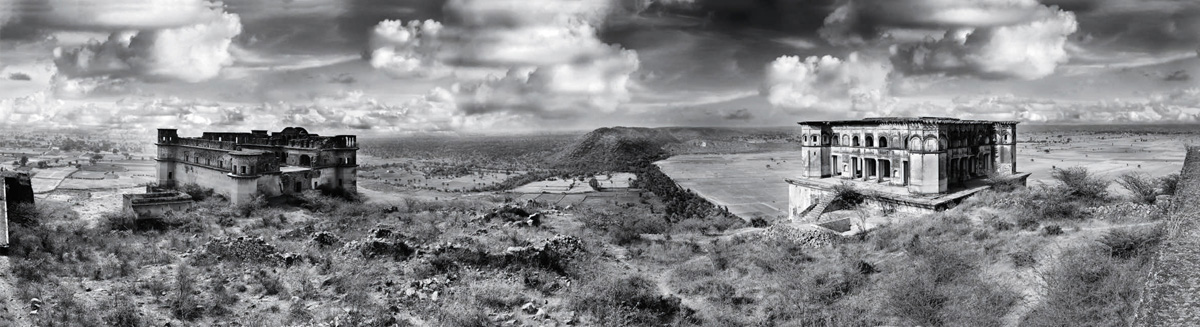 Tijara--Modernizing-History-panoramic-view-disjointed-complex-before-Neemrana-Group-2009