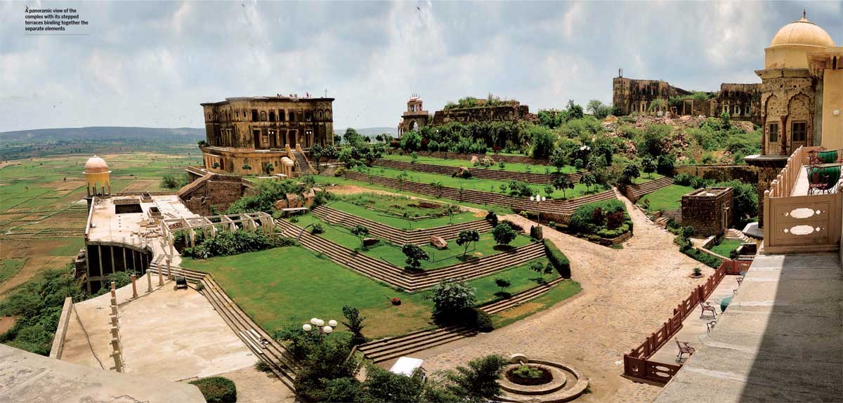 Tijara--Modernizing-History-stepped-terraces-binding-together-separate-elements