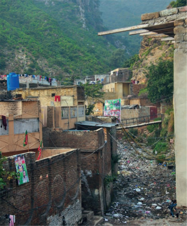 Evaluating-21st-Century-Islamabad-Saldpur-village