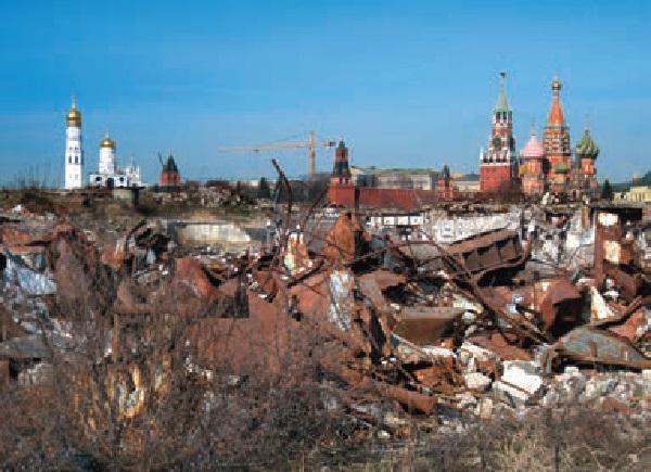 Reviving-Wastelands-Zaryadye-Park-remains-demolished-Russia-hotel-Moscow-Russia-2013
