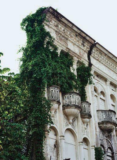 Panama-Resurrection-Casco-Viejo-Sociedad-Española-Building