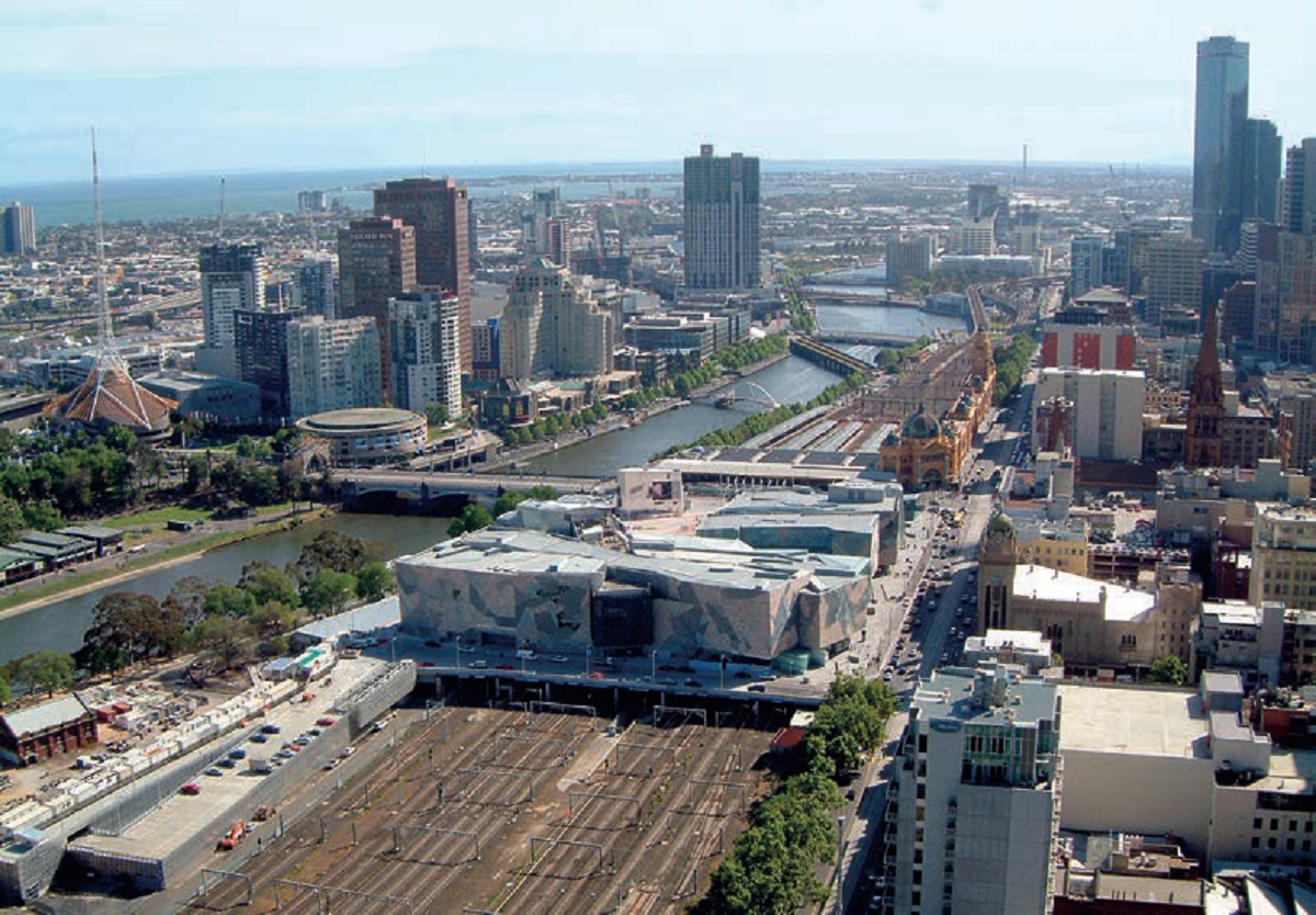 Landscape-Infrastructure-Federation-Square-rail-infrastructure-Flinders-Station-Melbourne-Australia