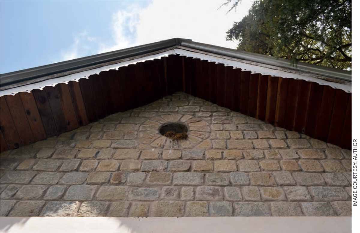 Sewing-Socio-Ecological-Systems-Traces-nesting-recessed-circular-window-cottage-Dalhousie-Himachal-Pradesh-India