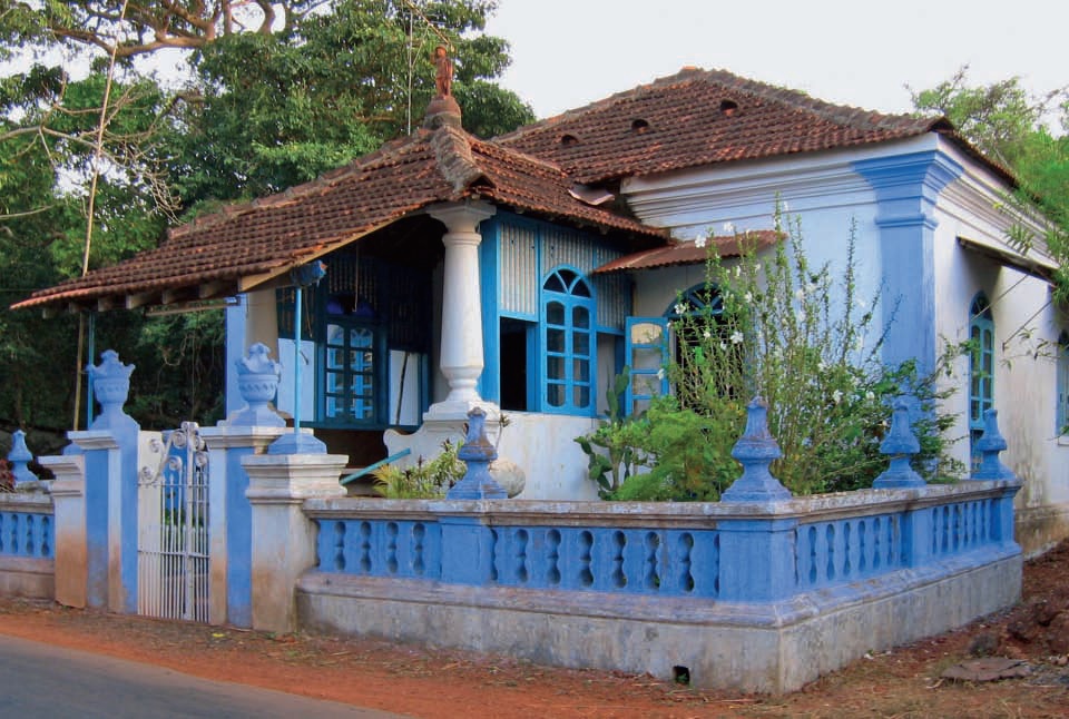 Reconciling-My-Colonial-Heritage--portuguese-colonial-era-dwellings-goa-european-architectural-idiom-adapted-tropical-monsoon