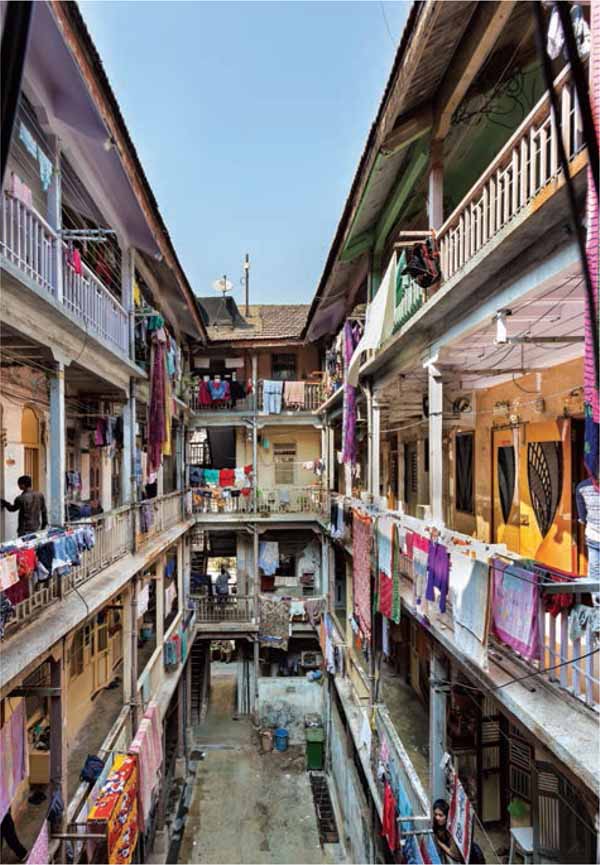 Makings-Great-Affordable-Housing-Internal-courtyards-Bhatia-Chawl