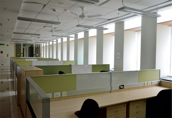 Smart-Campuses-(Ramadas-Kamath---EVP-of-Infosys)-Windows-split-daylight-vision-panels-enabling-maximum-amount-natural-light-inside-building