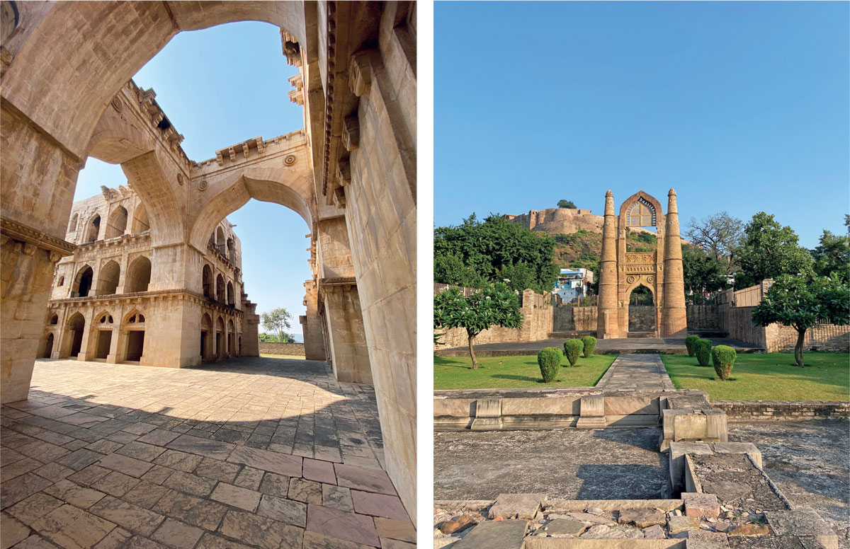 CHANDERI-Fabric-Resurrects-City-Koshak-Mahal-Badal-Gate