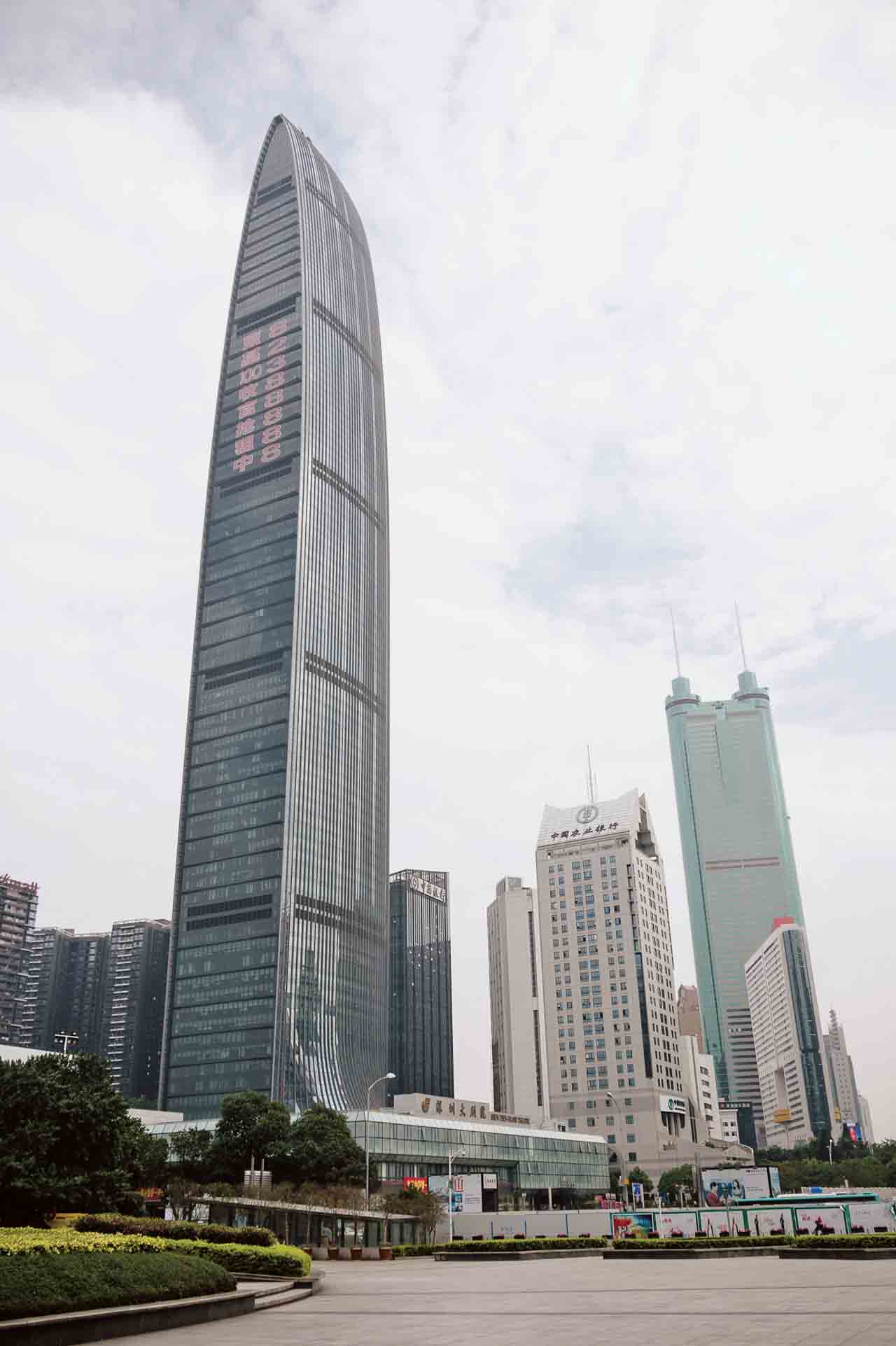CHINA-Making-Housing-Affordable-in-Fast-Growing-Chinese-Cities-Danwei-plan-influenced-Soviet-Union-skyscrapers